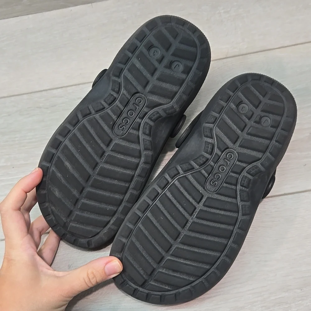 Crocs Kids Big Junior Black Clogs Mule Shoes Sz J3 Outdoor